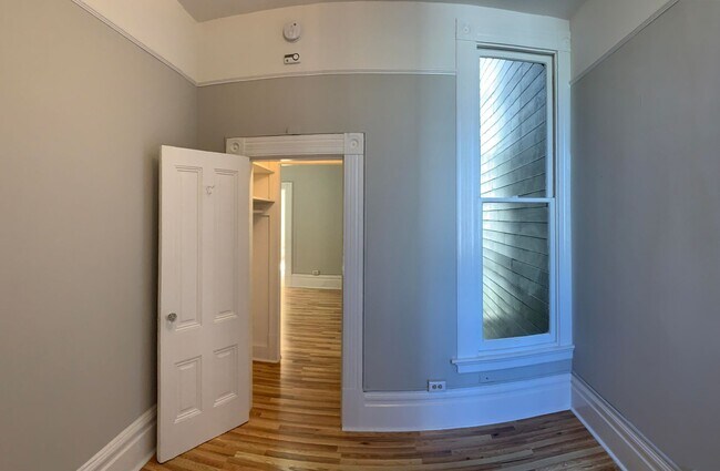 Building Photo - 2444-2446 Fulton