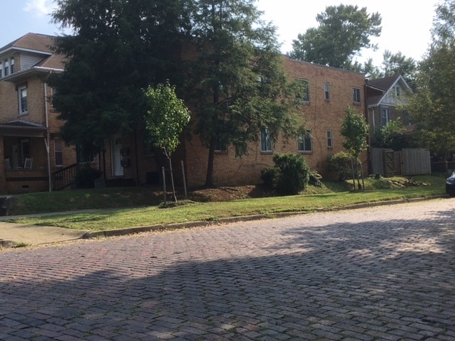 Side of building - 1201 7th St