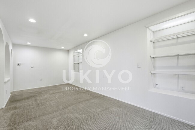 Building Photo - 6809 Colton Blvd