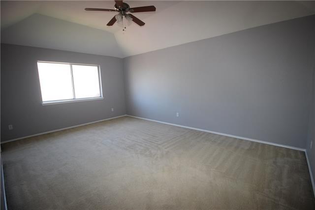 Building Photo - 3845 Gillespie Dr
