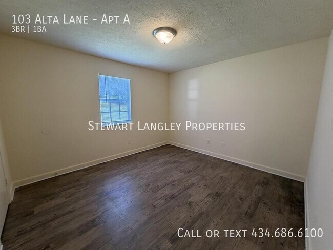 Building Photo - 103 Alta Ln