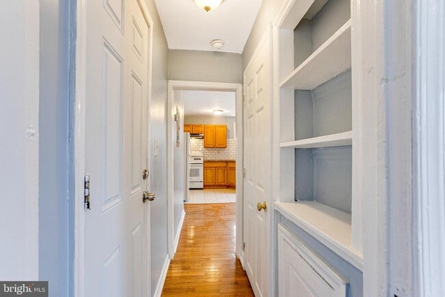 Building Photo - 1528 Church St