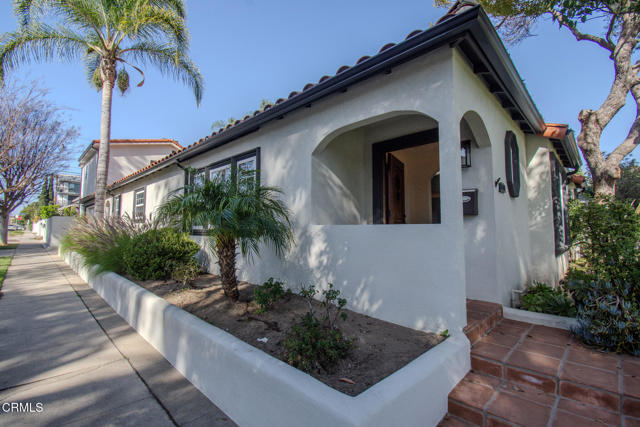 Building Photo - 4635 Cartwright Ave