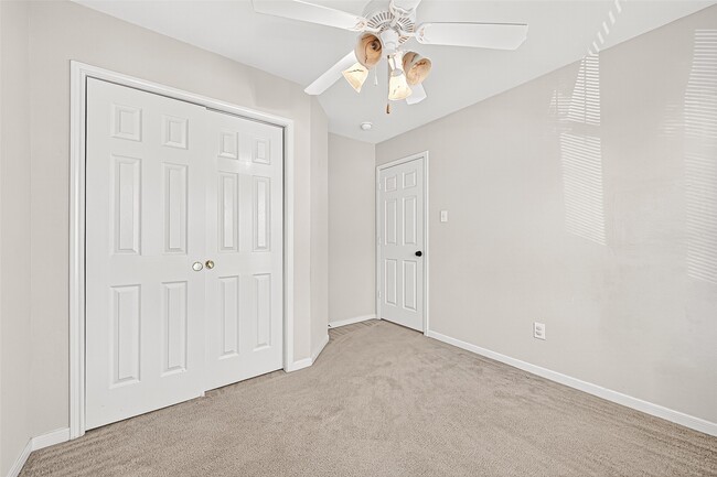 Building Photo - 11035 Vanilla Ridge Ct