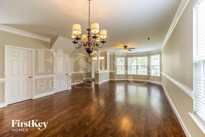 Building Photo - 8978 N Red Maple Cir