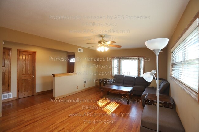 Building Photo - 11441 Park Ln