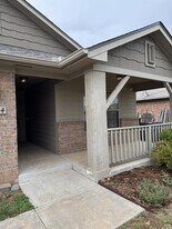 Building Photo - 9524 SW 29th Ter