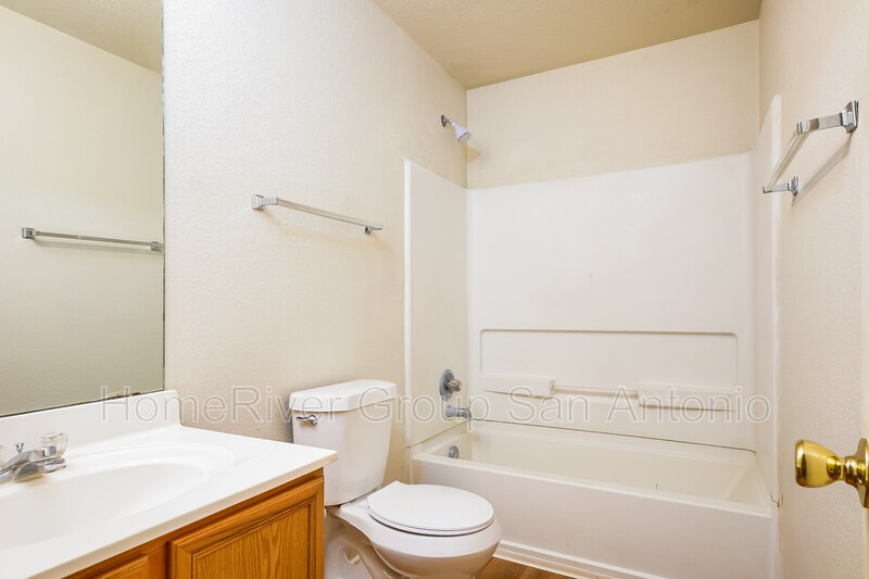 Building Photo - 10611 Manor Creek