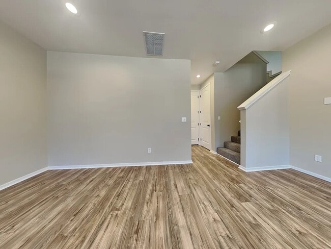 Building Photo - 201 163 St Ct E