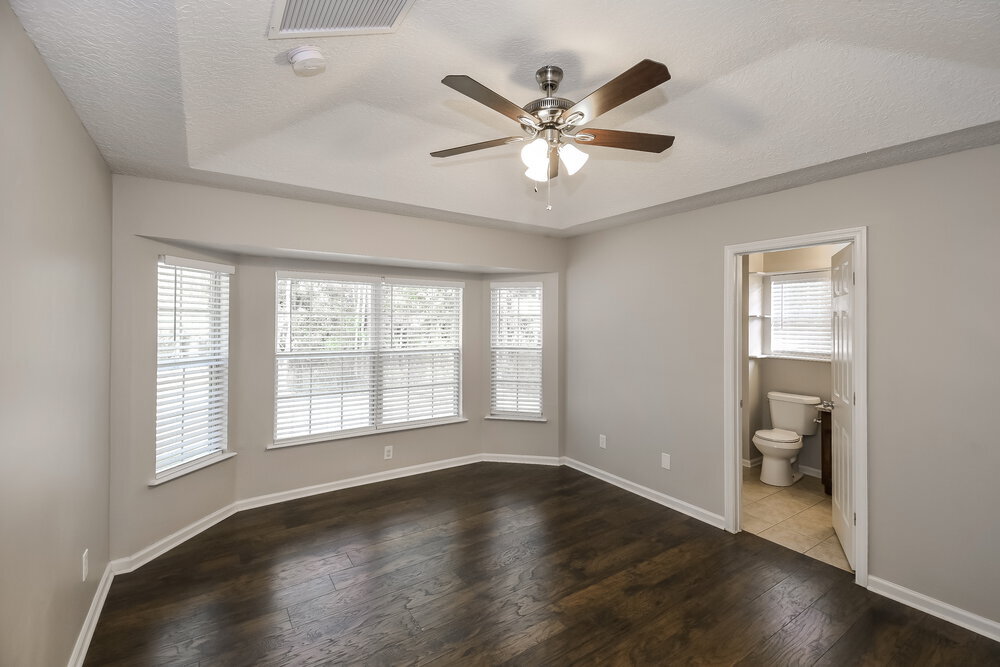 Building Photo - 7206 S Beekman Lake Dr