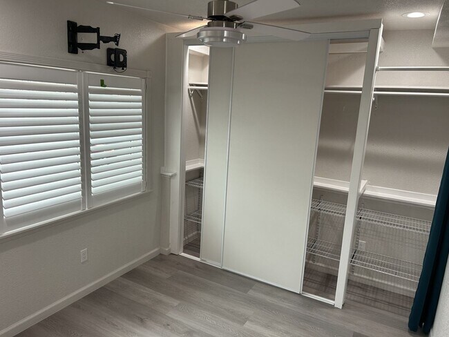 Building Photo - Super Cute 1 Bedroom, 1 Bath ADU