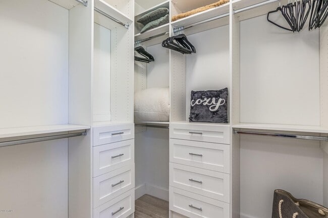 Building Photo - 19777-19776 N 76th St