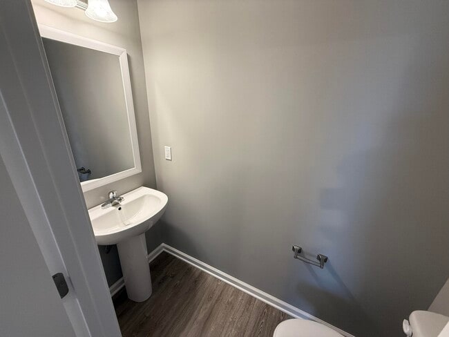 Building Photo - 8057 Driftwood Lp