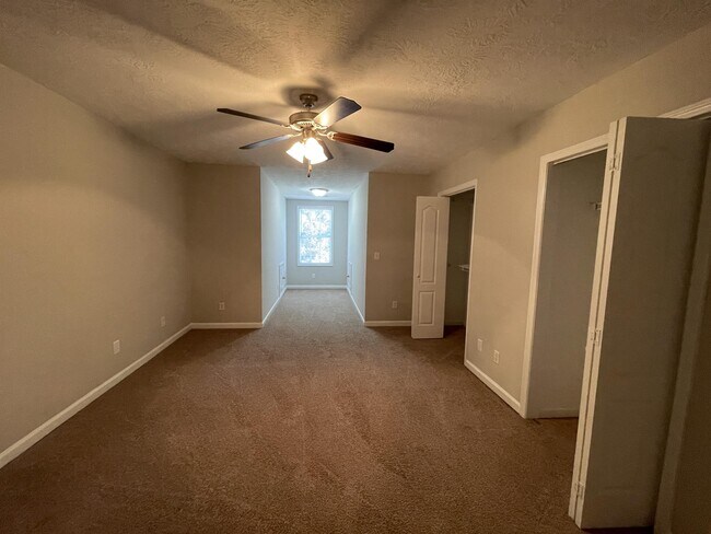 Building Photo - 4306 E Barcelona Way