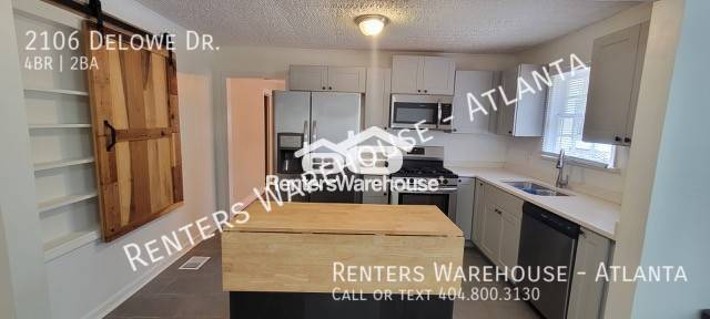 Building Photo - Charming and Renovated 4 Bedroom 2 Bath in...