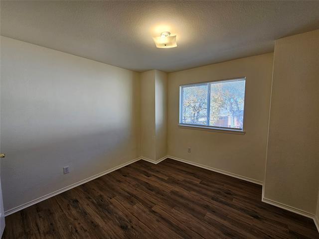 Building Photo - 933 Wilderness Pass