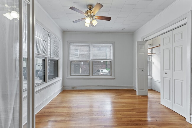 Building Photo - 2219 Garfield Ave Apartments | Origen Living