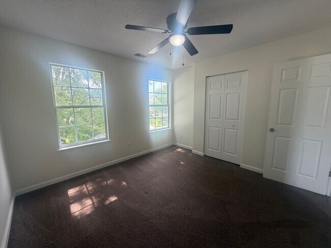 Building Photo - 1755 Polaris Dr