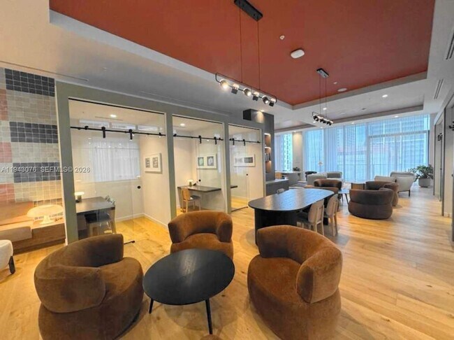 Building Photo - 601 N Miami Ave