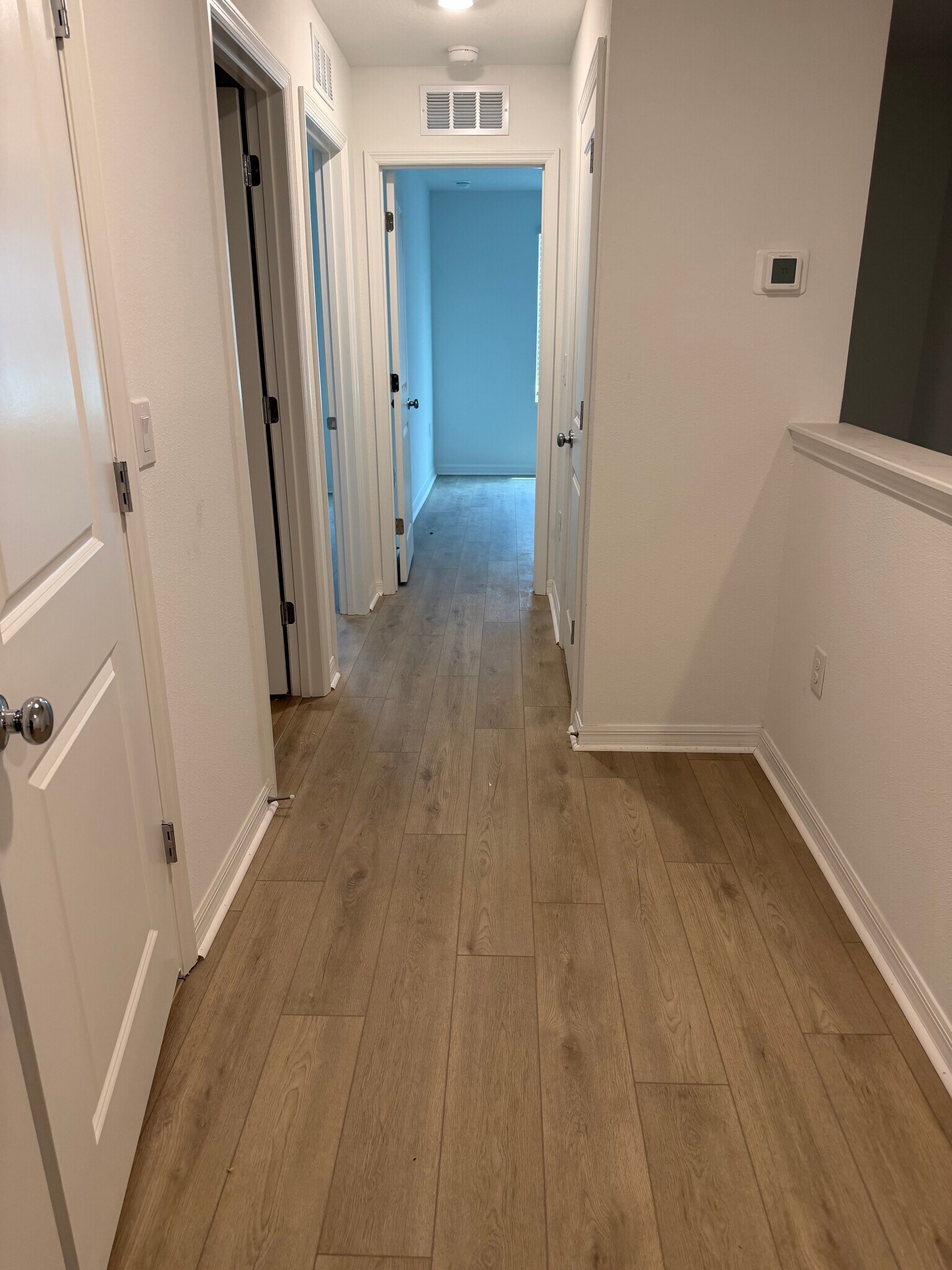 Luxury plank on 2nd floor - 7129 Pinelit Cv