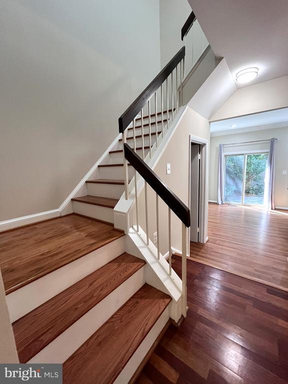 Building Photo - 10704 Muirfield Dr