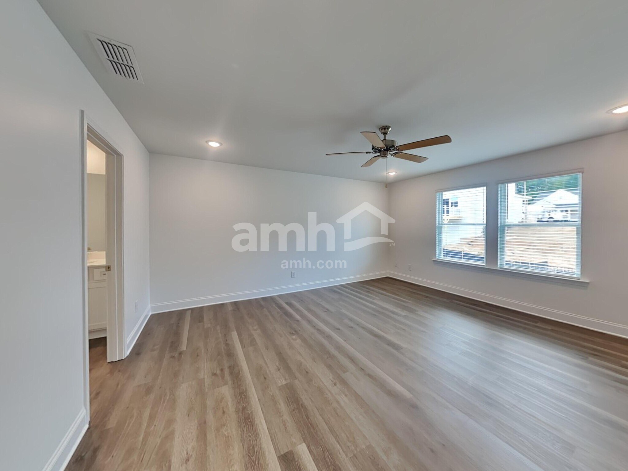 Building Photo - 1374 Soapstone Rd