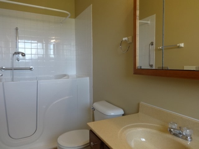 Building Photo - 4902 Dorchester St