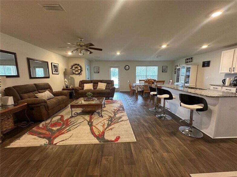 Building Photo - 23792 Unbridled Lp