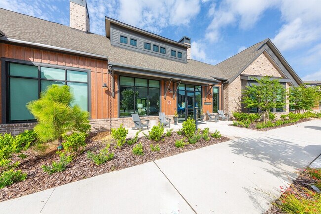 Building Photo - 11830 Buckfield Cir