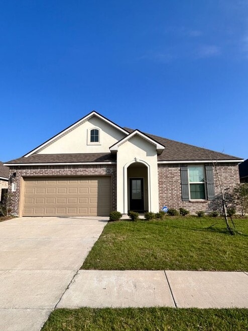 Building Photo - 1860 E LAKESHORE LANDING Dr
