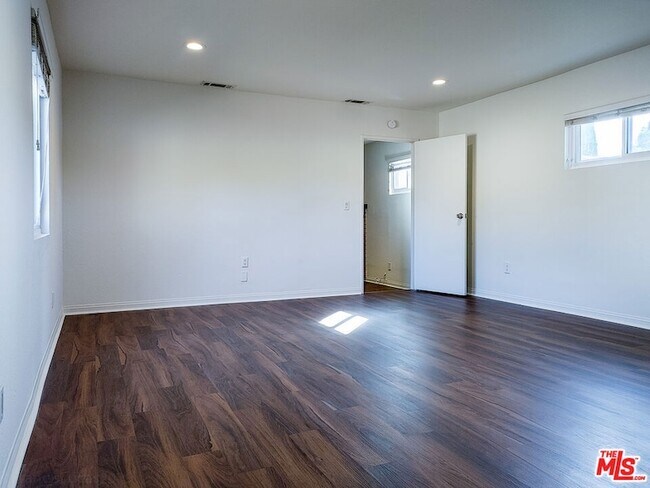 Building Photo - 13312 Markdale Ave