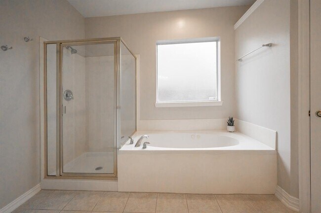 Building Photo - 2373 Indigo Harbour Ln