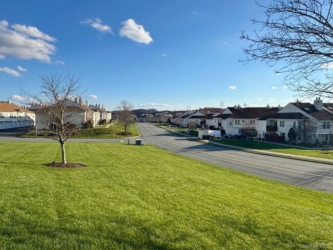 Building Photo - 3917 Whispering Hills Dr