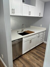 Building Photo - 31 Plantation Dr