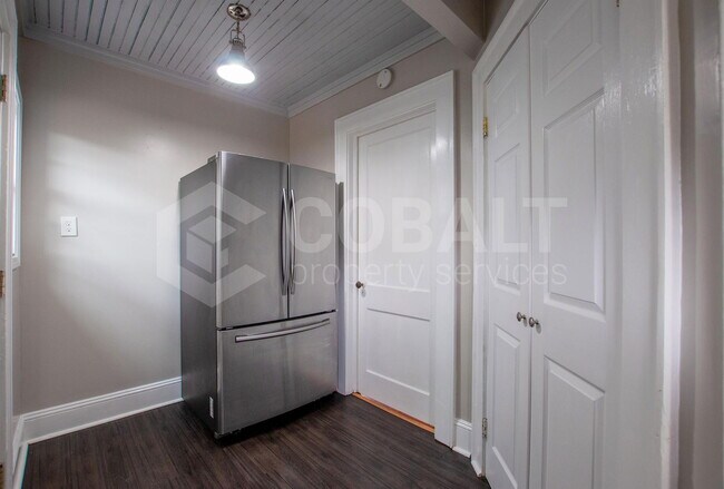 Building Photo - 499 Winton Terrace NE