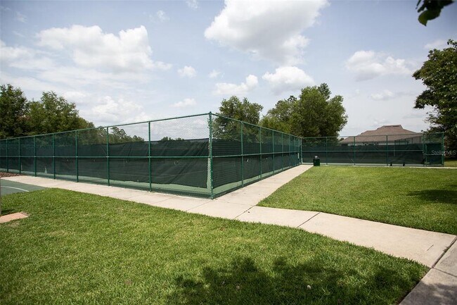 Building Photo - 8613 SW 76th Pl