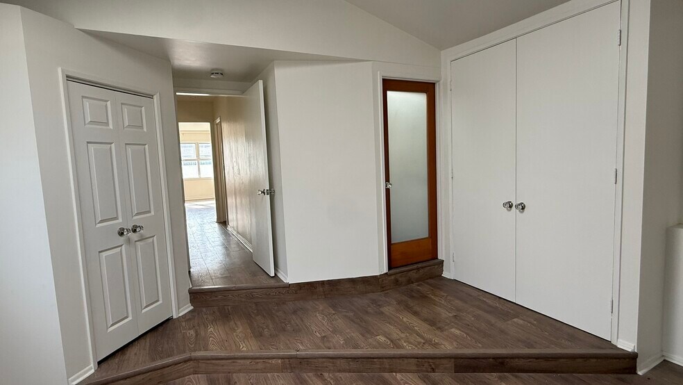 Primary Bedroom - 710 Pacific Avenue