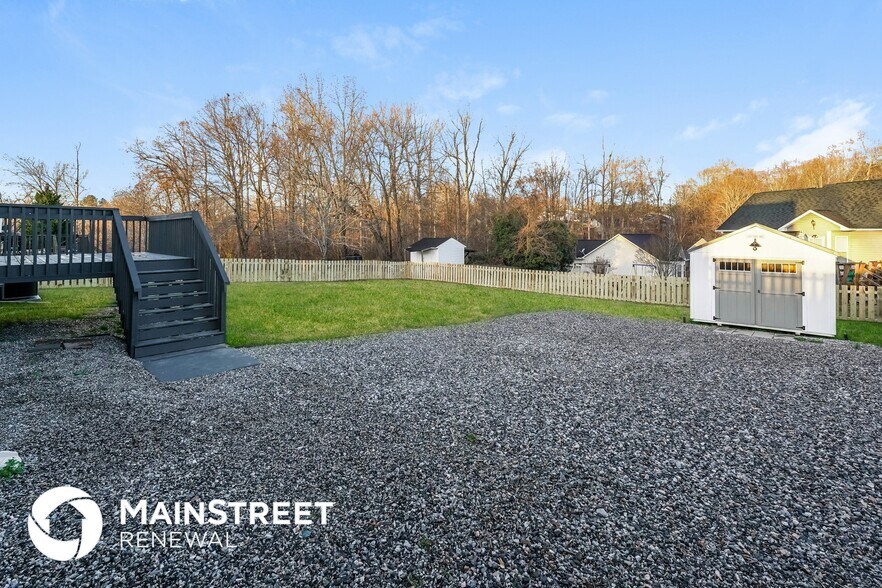 Building Photo - 19 Grace Dr