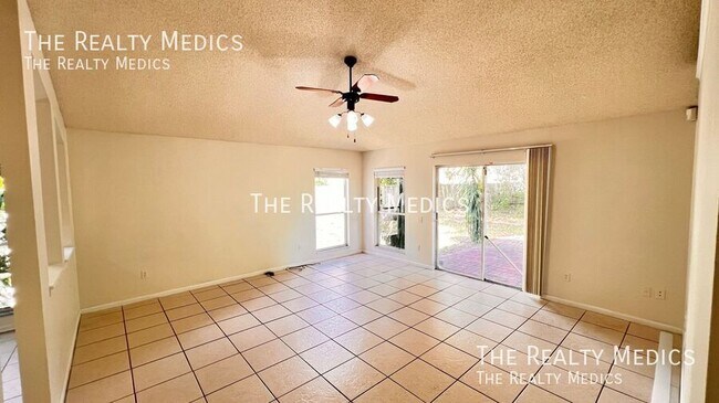 Building Photo - 7373 Mardell Ct