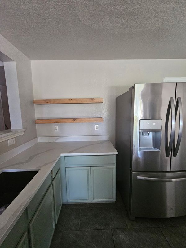 Building Photo - 316 Cordero Dr