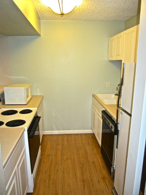 Building Photo - One Bedroom Apartment In Two Mile Creek.  ...