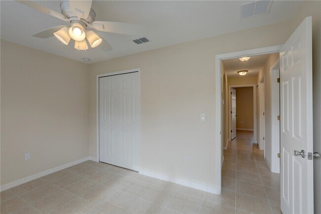 Building Photo - 741 Capon Terrace