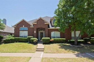 Building Photo - 4207 Sarasota Ln