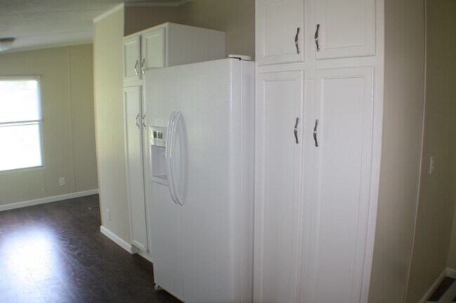 Building Photo - 111 Turtle Cove Dr
