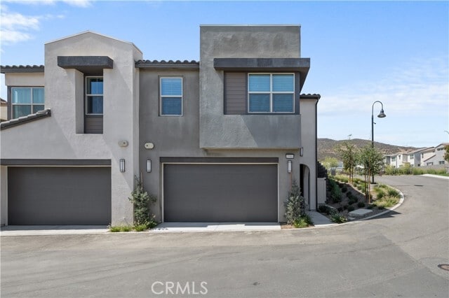 Building Photo - 15964 Sparrow Ct