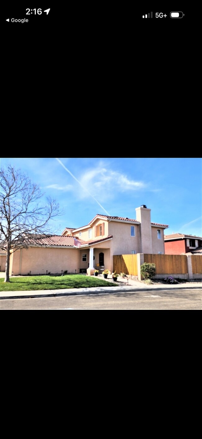 Building Photo - 729 Brandy Ct