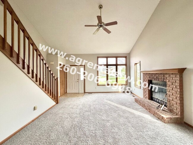 Building Photo - 3 Bedroom House