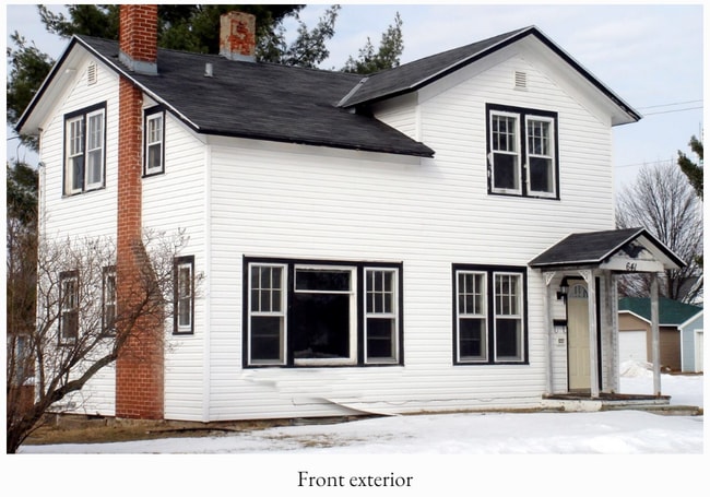 Building Photo - 641 12th St N