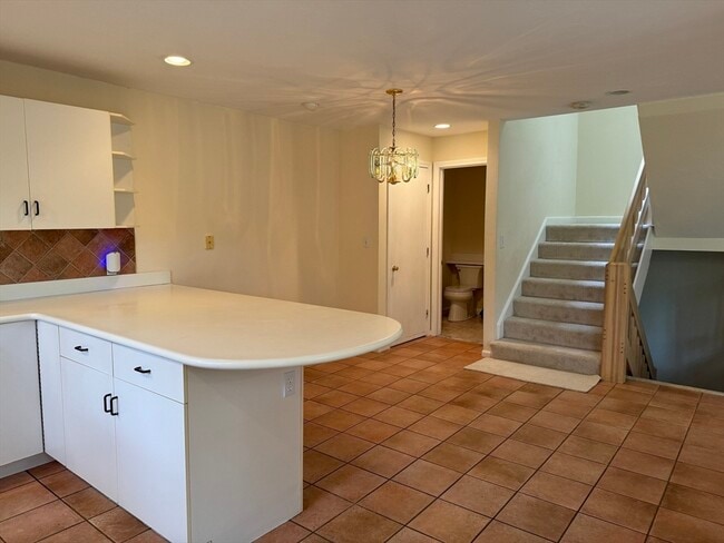 Building Photo - 37 Arrowhead Cir