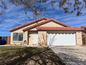 Building Photo - 10966 Willow Ln